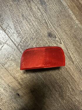 1137800 Honda 2016-2020 Civic Right Rear Bumper Grill Reflector Oem