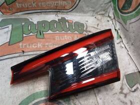166-11488r Honda Passenger Tail Light Hatchback Liftgate Mounted Fits 22-23 Civic 3621751 166-11488r Honda Passenger Tail Light Hatchback Liftgate Mounted Fits 22-23 Civic 3621751