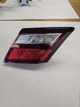 166-60144r Honda Passenger Tail Light Sedan Si Lid Mounted Fits 13-15 Civic 166-60144r Honda Passenger Tail Light Sedan Si Lid Mounted Fits 13-15 Civic