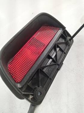 166.ho1499 Honda 1997-2001 Crv Rear Center Third Brake Light Taillight Oem Tested