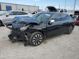 176.ho1i15 Honda Accord 2015 High Mounted Stop Light