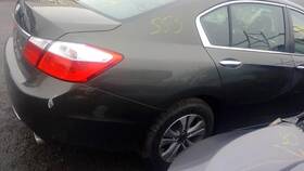 176.ho1r15 Honda Accord 2015 High Mounted Stop Light 1113999