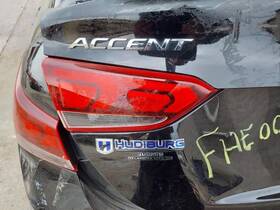 166-10540l Hyundai Driver Tail Light Sedan Incandescent Decklid Mounted Fits 18-20 Accent 1832692