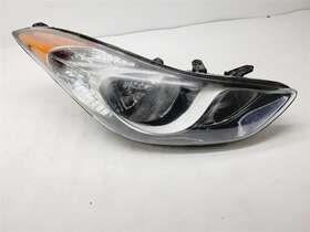 92102-3y000 Hyundai 11 2012 2013 Elantra Right Passenger Front Headlight Halogen