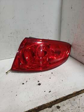 924020w050 Hyundai Passenger Tail Light Quarter Panel Mounted Fits 07-09 Santa Fe