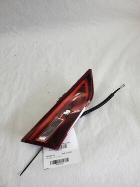 166-60812l Infiniti Driver Left Tail Light Lid Mounted Fits 15-19 Q70 203322