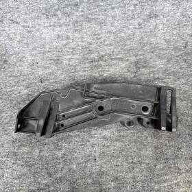 62561jl00a Infiniti 996.in1u14 08-15 G37/q60 Coupe Driver Headlamp Bracket Oem