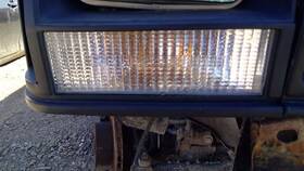 116-00451r Jeep Passenger Corner/park Light Park Lamp-turn Signal Fits 84-96 Cherokee 269536 116-00451r Jeep Passenger Corner/park Light Park Lamp-turn Signal Fits 84-96 Cherokee 269536