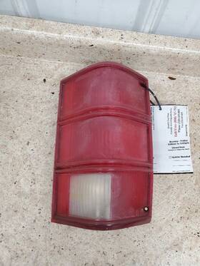 166-01250cr Jeep Passenger Right Tail Light Red Trim Fits 86-92 Comanche 304480 166-01250cr Jeep Passenger Right Tail Light Red Trim Fits 86-92 Comanche 304480