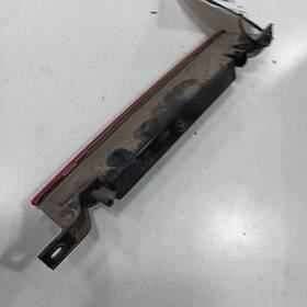 176.am8718 Jeep Grand Cherokee High Mount Tail Lamp Third 3rd Brake Light 2017 2018 2019 2020