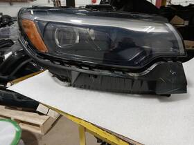 114-10481r Jeep/plymouth Truck Passenger Right Headlight Projector Fits 22-23 Compass 2979687