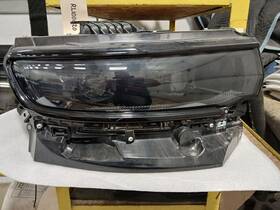 114-11876ar Jeep/plymouth Truck Passenger Right Headlight Black Accents Fits 22-23 Grand Wagoneer 2974346