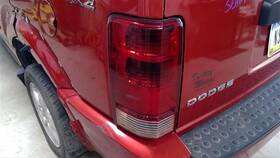 166-00548l Jeep/plymouth Truck Driver Left Tail Light Fits 07-11 Nitro