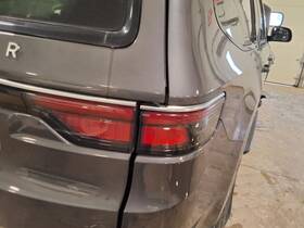 166-12373br Jeep/plymouth Truck Wagoneer 2022 Tail Light 1528514