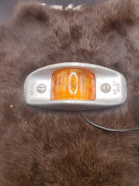 A-541s Kd Vintage Nos Marker Lite A541s Amber Steel Base Aluminum Finish