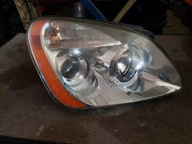 114-50669r Kia Passenger Right Headlight Thru 09/18/09 Fits 07-10 Rondo 200176