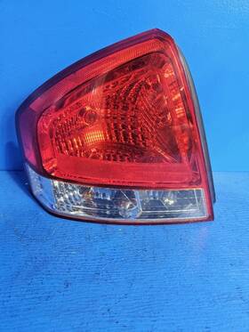 166-50771l Kia Driver Left Tail Light Sedan Fits 07-09 Spectra 7528