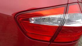 166-59984br Kia Passenger Tail Light Hatchback Lid Mounted Incandescent Fits 12-17 Rio 464428