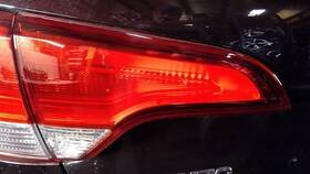 166-60655l Kia Driver Tail Light Lid Mounted Incandescent Fits 14-15 Sorento 1428445