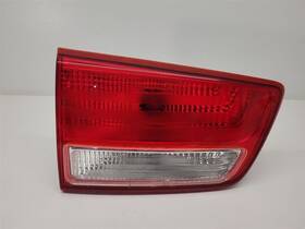 166-61101l Kia Sedona 2016-2018 Driver Left Tail Light Liftgate Mounted Incandescent Lamps