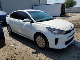 176.ki1a18 Kia Rio 2018 High Mounted Stop Light 7131359 176.ki1a18 Kia Rio 2018 High Mounted Stop Light 7131359
