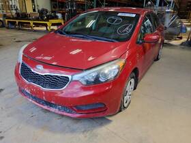 176.ki1f14 Kia Forte 2014 High Mounted Stop Light 446860