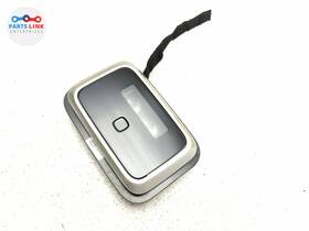M8e2521a02ea Land Rover 2022-24 Range L460 Rear 3rd Row Roof Light Dome Courtesy Lamp Harness Plug
