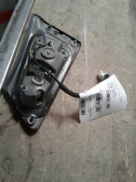 166-50226bl Lexus Driver Left Tail Light Sedan Lid Mounted Fits 09-10 Is250 2841005