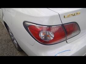 166-59406al Lexus Driver Left Tail Lamp Quarter Panel Mounted Fits 2003 Es300 Oem