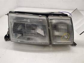 81150-50011 Lexus Ls400 Right Headlamp Assy With Brackets 2-piece 90-92 Broken