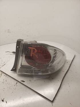 8155153031 Lexus Passenger Tail Light Sedan Quarter Panel Mounted Fits 01-03 Is300 1114159