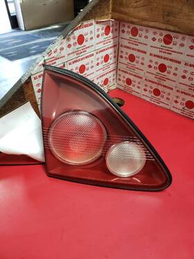 166-60171l Lexus Rx300 Driver Tail Light Thru 6/00 Tailgate Mounted Fits 99-00 170219 166-60171l Lexus Rx300 Driver Tail Light Thru 6/00 Tailgate Mounted Fits 99-00 170219