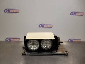 114-00551r Lincoln 76 Continental Mark Iv Headlight Lamp Assembly Right Passenger Yellow