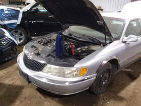 Lincoln 114-02667br Passenger Right Headlight Fits 99-02 Continental 2154720