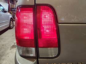 166-02029l Lincoln Driver Left Tail Light Quarter Panel Mounted Fits 03-05 Aviator 1246562