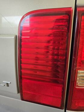 166-02230ar Lincoln Passenger Right Tail Light Tailgate Mounted Fits 06 Lt 634448