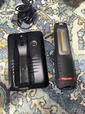 Mhl600 Mac Tools 600-lumen Rechargeable Work Light With Inch Find My Function