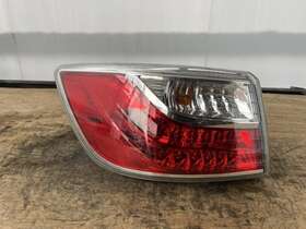 166-51160l Mazda Driver Left Tail Light Quarter Panel Mounted Fits 10-12 Cx-9