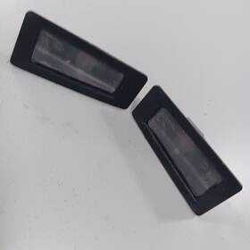 175.mz1116 Mazda Cx-3 License Plate Light Lamp 2016 2017 2018