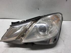 114-51396l Mercedes-benz 2010-2013 E-class W207 Left Halogen Headlight 1 Tab Broken 114-51396l Mercedes-benz 2010-2013 E-class W207 Left Halogen Headlight 1 Tab Broken