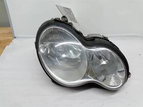 114-59488r Mercedes-benz 2005 2007 C240 Right Passenger Side Halogen Headlight Oem