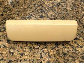 1408260524 Mercedes-benz 92-99 W140 W202 Rear Third 3rd Brake Light Cover Cap Tan