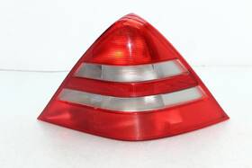 166-60332r Mercedes-benz Passenger Tail Light 170 Type Slk230 Fits 97-00 Slk 71913 166-60332r Mercedes-benz Passenger Tail Light 170 Type Slk230 Fits 97-00 Slk 71913