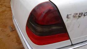 166-60335l Mercedes-benz Driver Tail Light 202 Type C230 Fits 98-00 C-class 227297