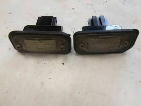 175.mb1e05 Mercedes-benz License Plate Lamp Set C320 03 04 05 06 07 2007 2006 2005 2004 2003