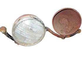 447-410 Mg Td Head Lamp Bracket Set And Buckets 1949-1953