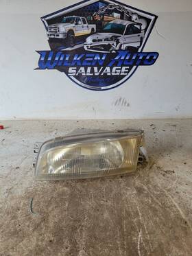114-59945l Mitsubishi Driver Left Headlight 4 Door Fits 97-01 Mirage 1082228