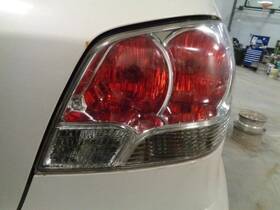 166-59572br Mitsubishi Passenger Right Tail Light Xls Fits 03-04 Outlander 1562538
