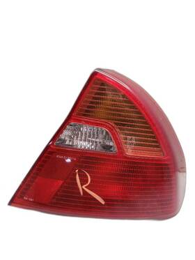 Mr414890 Mitsubishi Passenger Right Tail Light Fits 99-02 Mirage 1314970