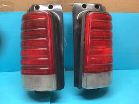 166-01427ar Mopar 91 92 93 94 95 Plymouth Voyager Tail Light Set Left And Right Oem